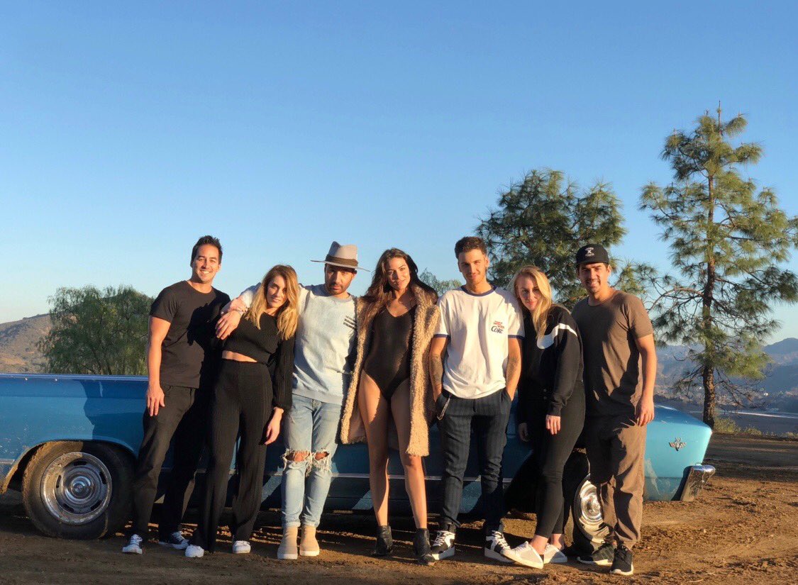 Lipstick__Gypsy's tweet photo. Team super strong! ⚡️
Thanks to everyone involved in making our vision come to life! 🙌🏼 We can’t wait to share this with the world 🌎 #Overnight #FBF @taylorchien @chrissyionno https://t.co/O7T3pKuWcf