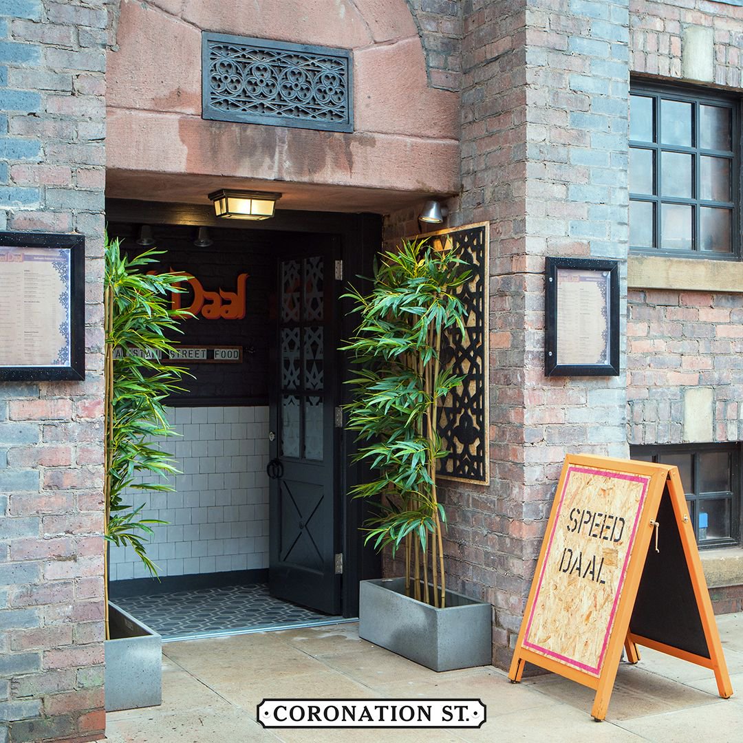 itvcorrie's tweet photo. Itβs the grand opening of Speed Daal today! π΄
#Corrie #SpeedDaal https://t.co/YlwTZ7NA3o