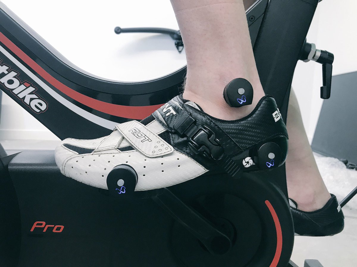 thecyclephysio's tweet photo. Great to showcase our facilities at @boardmanbikes today. We are not just a wind tunnel, as we also have fab biomechanics and physiology labs to cater for the complete cycling package @bioracermotion @gebioMized
#bikefit #biomechanics #physio #boardman #boardmanbikes https://t.co/NERKb193gV