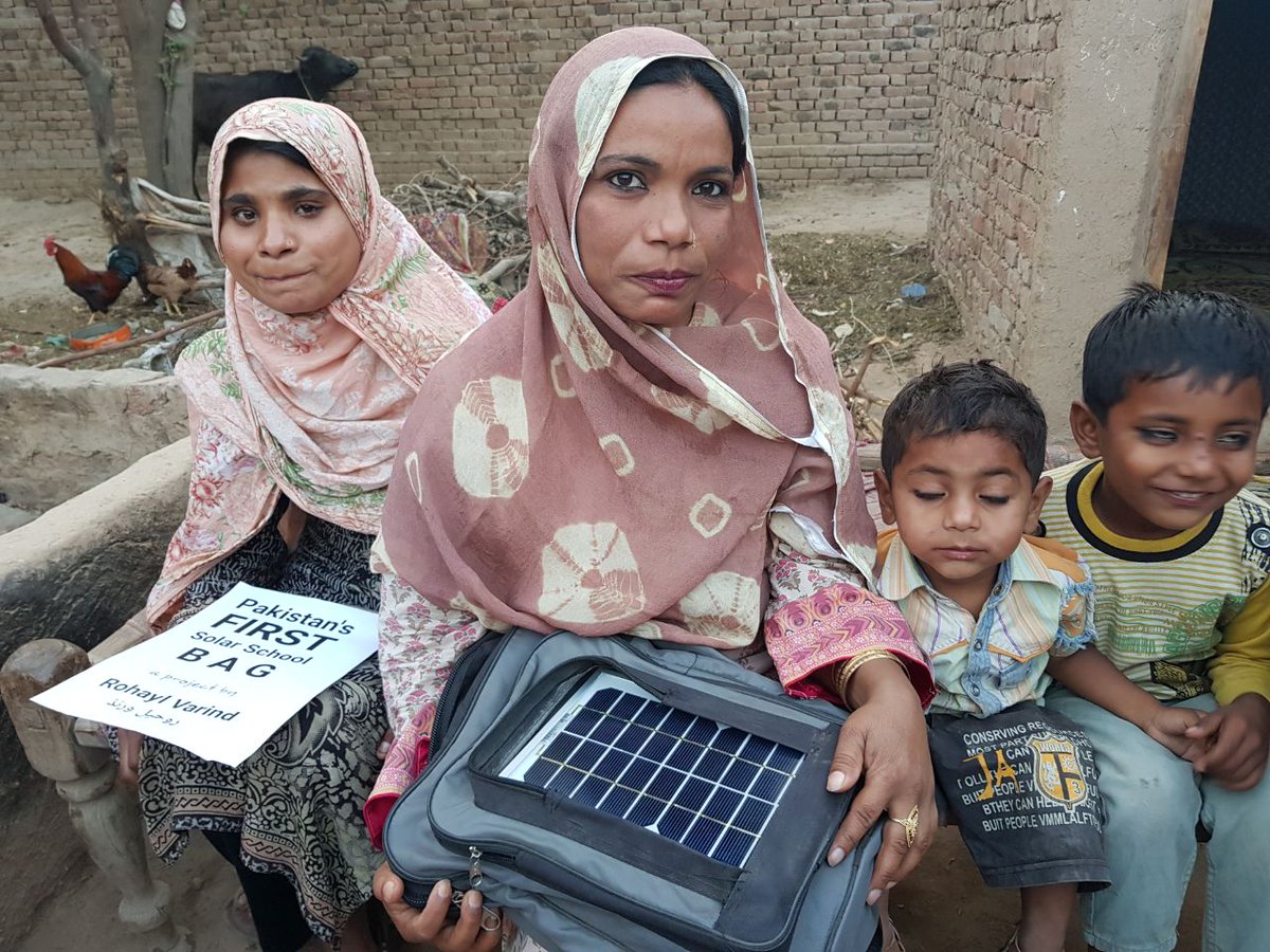 SolarBagsPk's tweet photo. Rehana Baji didn't have light at her home for last 28 years. Alhamdulillah now due to Solar School Bags she &amp; her family can cook, eat, study, work &amp; stitch at night comfortably.

#JummahMubarak #ShareToAware #SolarSchoolBags #SolarBags https://t.co/IYmAMUWoBa