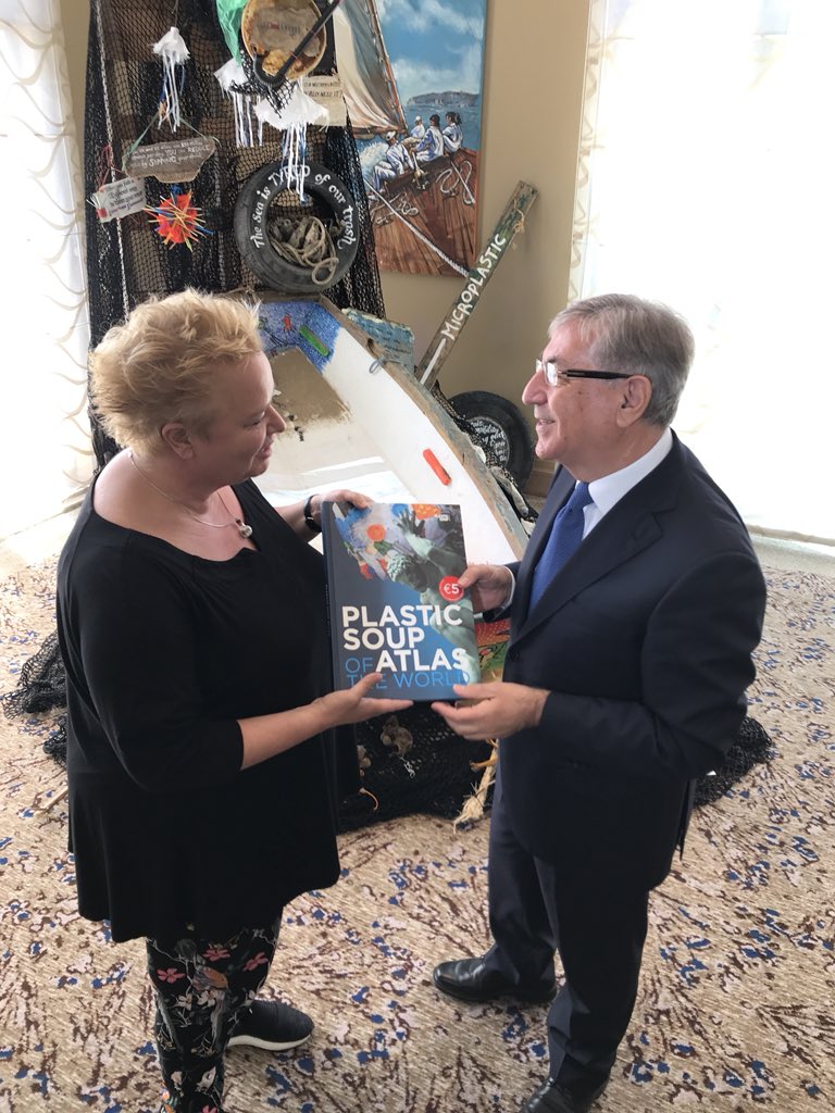 mariawesterbos's tweet photo. Today I handed - with proud - the very first #PlasticSoupAtlas of the World over to EU-Commissionair Vella. This book describes the SOUP in 30 chapters with great infographics, followed by 30 chapters on solutions. Must see &amp; read! All credits go to author Michiel Roscam Abbingh. https://t.co/Z0bE3fxnEm