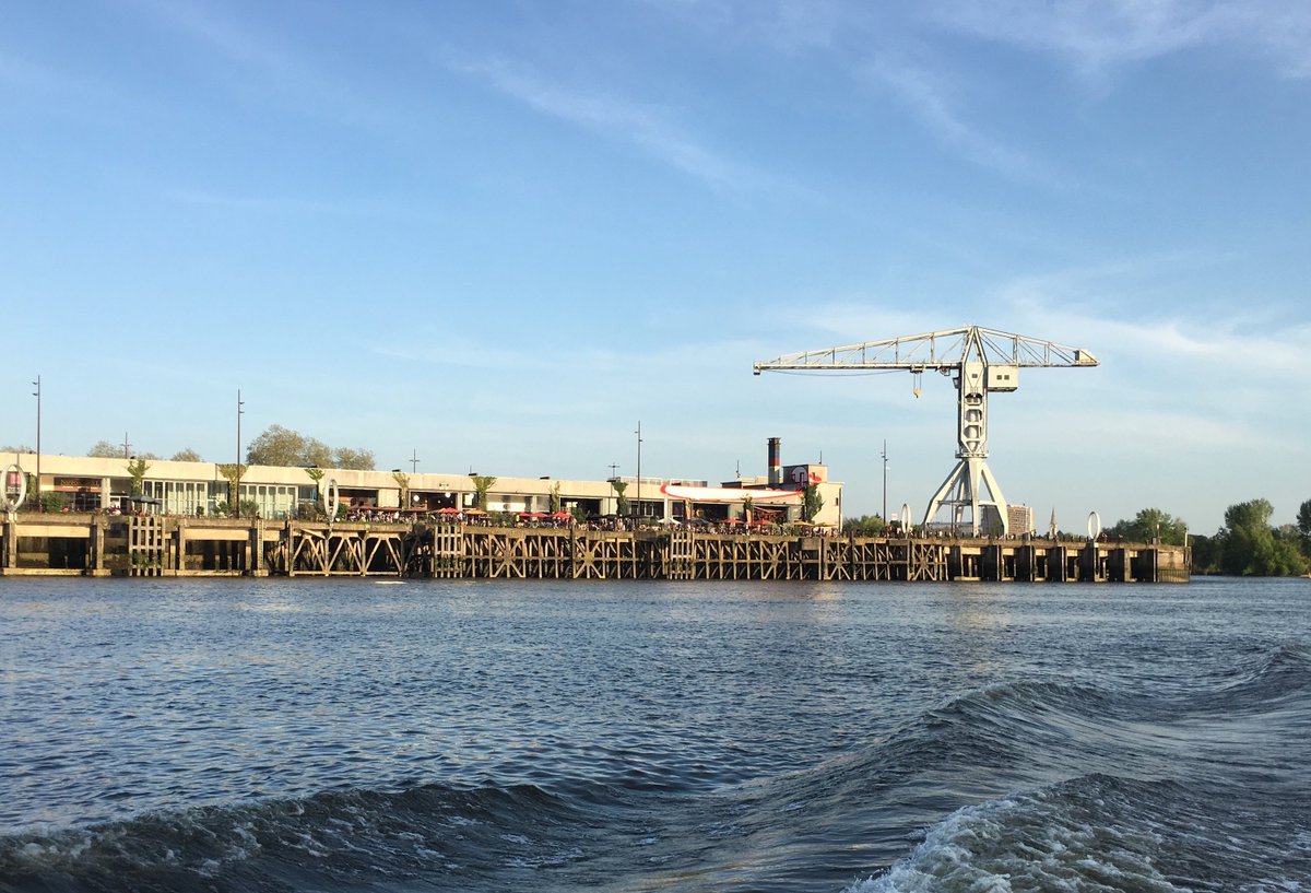 📅😭 LAST BUT NOT LEAST ! 
Chaque vendredi depuis le début de l'aventure les #PetitsLU vous proposent le programme du weekend ! Et bien aujourd'hui c'est avec un petit pincement au coeur que l'on poste notre DERNIER planning du weekend ! 🎉➡️ bit.ly/2Fo8DwT