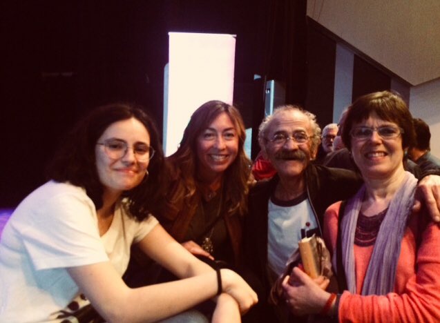EsquerraFederal's tweet photo. Avui hem presentat @Federal_doc a #Badalona amb el Teatre Principal ple. Moltes gràcies a tots i totes els que ens heu acompanyat! #PontsNoMurs https://t.co/hIzWgeszVP