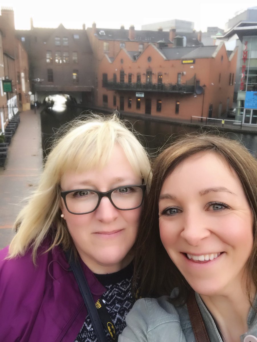 lakelandoptical's tweet image. Great couple days in Birmingham. Great lectures, great frames and products, mind blowing technology!
@optrafair #gettingeducated #newframescoming