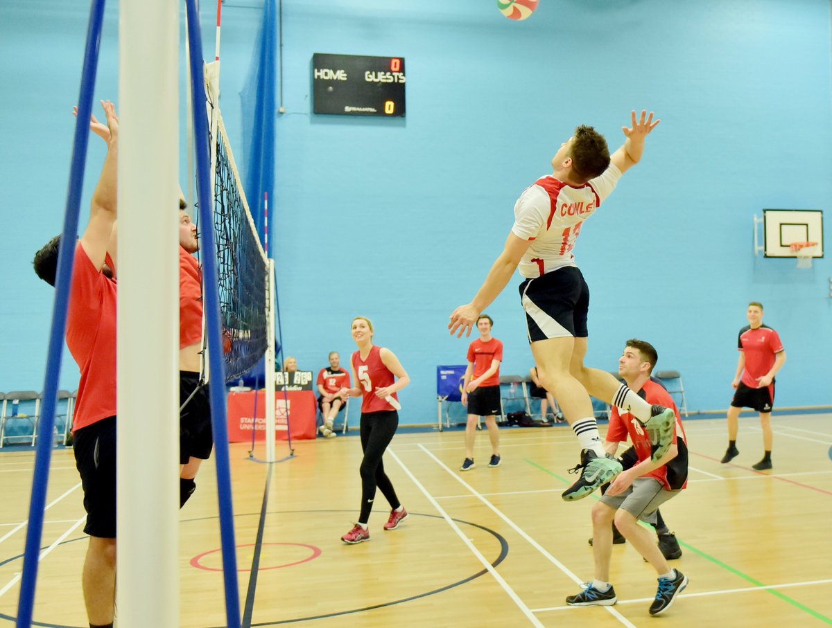 Brilliant for us to meet #StaffsAlumni last weekend at @StaffsUni @SportAtStaffs #BattleofStaffs event.  The <a href="/StaffsVolley/">Staffs Volleyball</a> games were close!  #sportisfun #stillgotthemoves #ProudToBeStaffs  More photos will be uploaded to our FB page @StaffsUniAlumni <a href="/CoachSam12/">Sam Stevenson</a> <a href="/JonathanPace09/">Jonathan Pace</a>