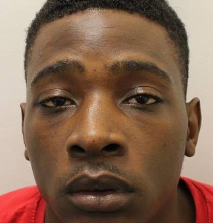 metpoliceuk's tweet photo. Man jailed for biting off part of PC's ear #TulseHill #Lambeth https://t.co/qxLNppKw8E https://t.co/tqhcxvd3YC