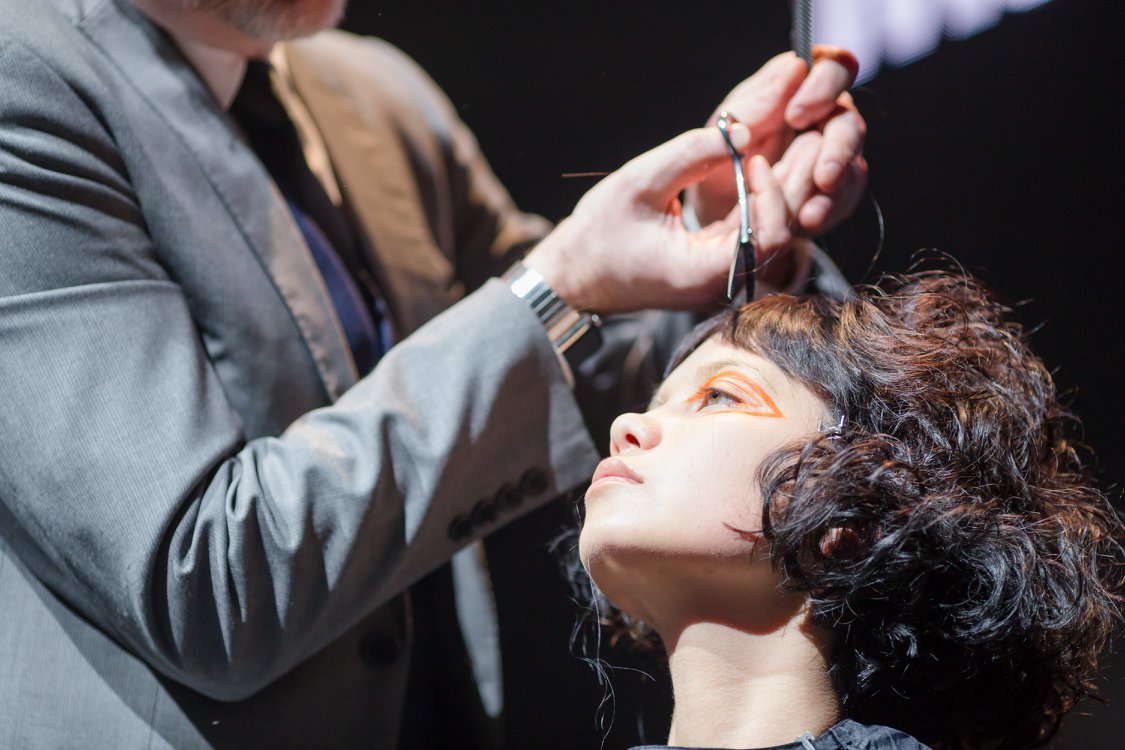 #throwback to <a href="/keune_hair/">keune_hair</a> 's #truebeautyevent 
#mazellaandpalmer #notjusthowtocuthairbutwhy #haireducation #hairshow