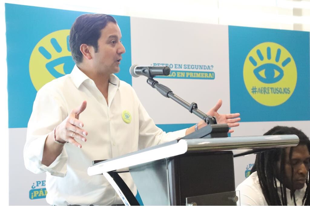 David Luna tweet media
