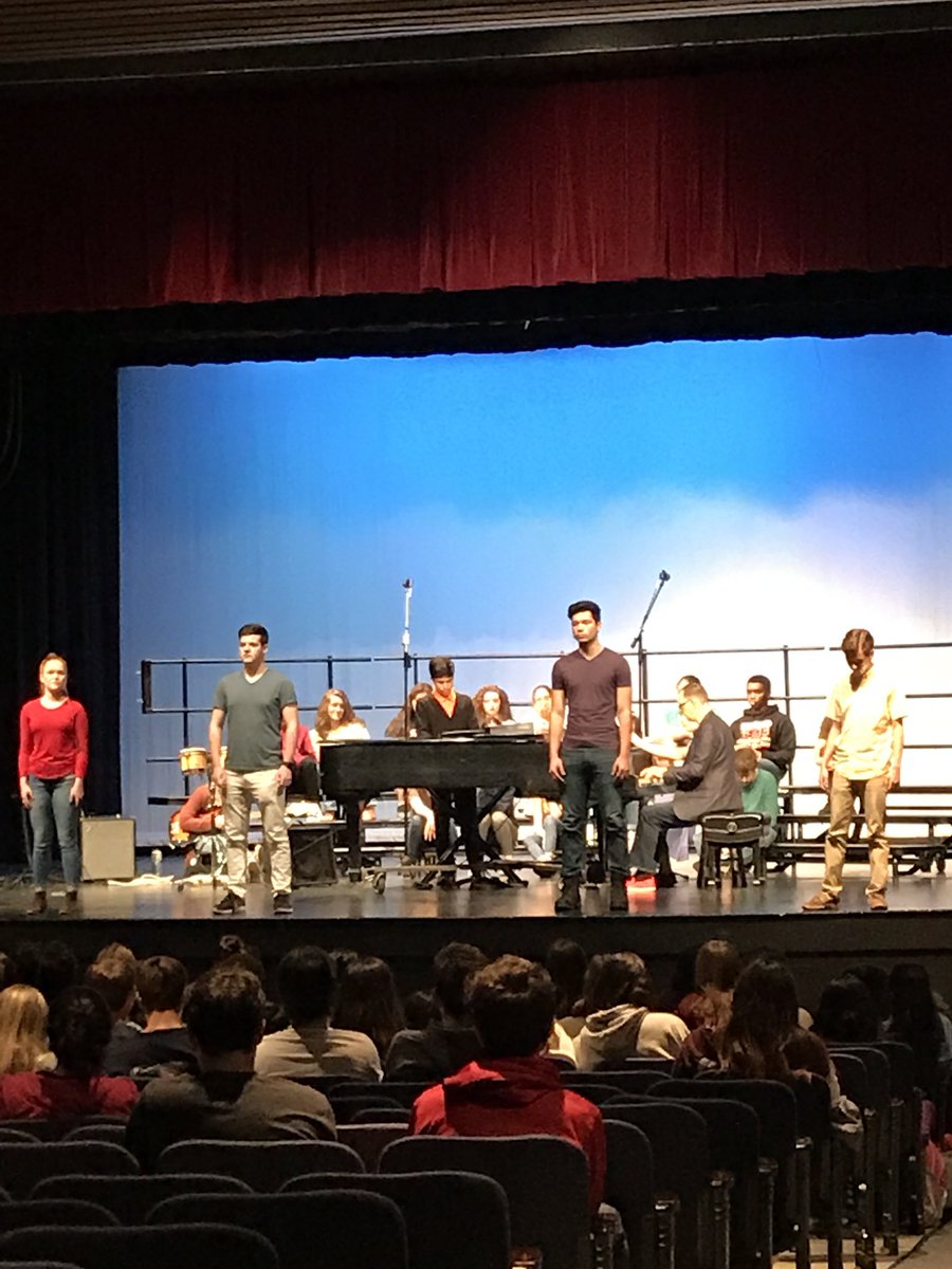 MrsShariWinston's tweet photo. All A Honor Roll got a bonus treat from The Little Mermaid today!  #stillamazing #grinningagain @StuartChoirs @StuartTheatre https://t.co/D8jVVeyNnq