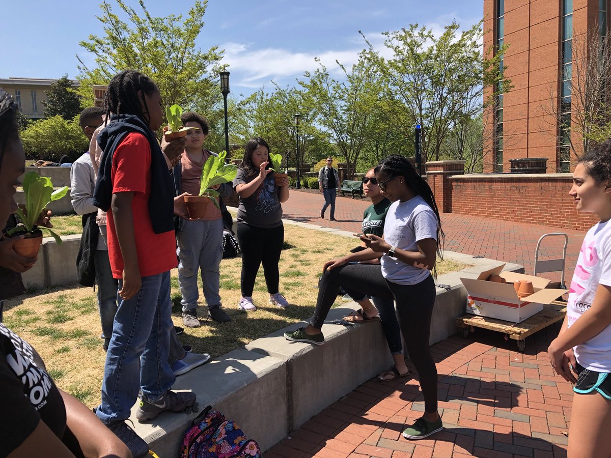 Recap from our Container Garden event last week! Thank you to all our volunteers!