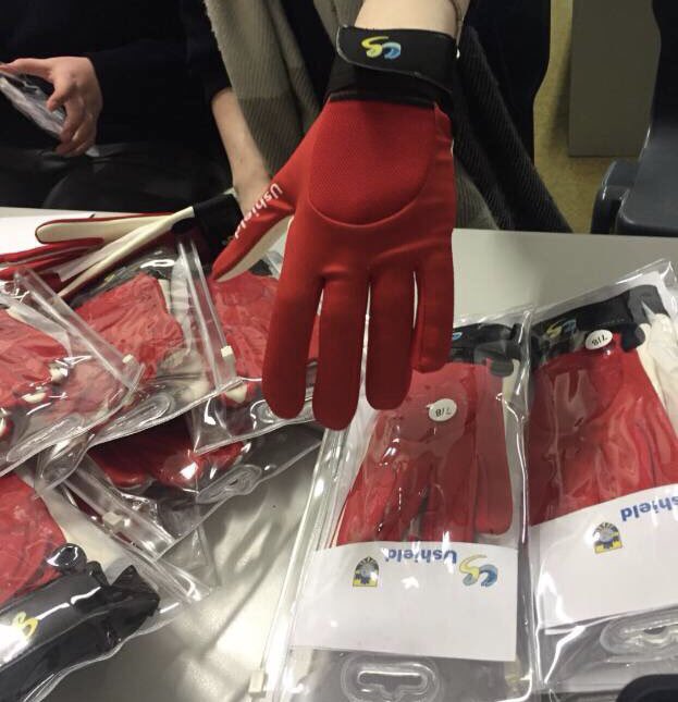 UShield_ie's tweet photo. Today’s deliveries 🤣 #Ushield #footballgloves #gumshield #gaa #studententerprise #justgotreal @CrokeParkEvents @ColDunIascaigh @LEOTipperary @SEPTipperary https://t.co/05KdwyCKJr