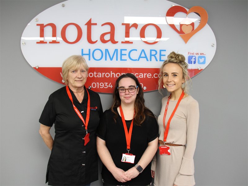 HomelifeCarers's tweet photo. Get that #fridayfeeling everyday by making a positive impact on individual's lives. We're looking for kind and compassionate people who are interested in working as #Communitycarers across #NorthSomerset. Apply now > https://t.co/jnWfdQCQjP https://t.co/HjqcYusPYR