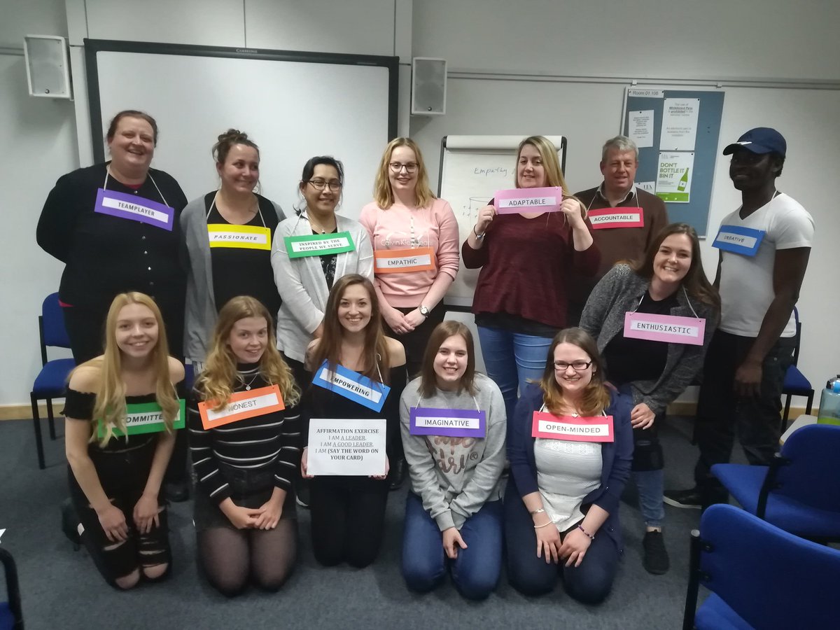 becky_herdman's tweet photo. 3rd year #studentLDnurses thinking about leadership and teamwork. Ending the week by highlighting all the positives of everyone in the group! Working on our weaknesses by promoting our strengths! #proud @Bethanysimpsonx @sophie_coot @meggiemunchkin1 @skaboy44 @UEA_Health https://t.co/SUGKj3AsBy