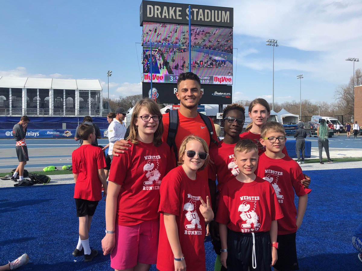 WEB_UCSD's tweet image. Congratulations to our Webster students who participated in the Drake Relays yesterday!  They even got to meet Collegiate runner Devon Allen who helped them warm up before their race! #powerofWE