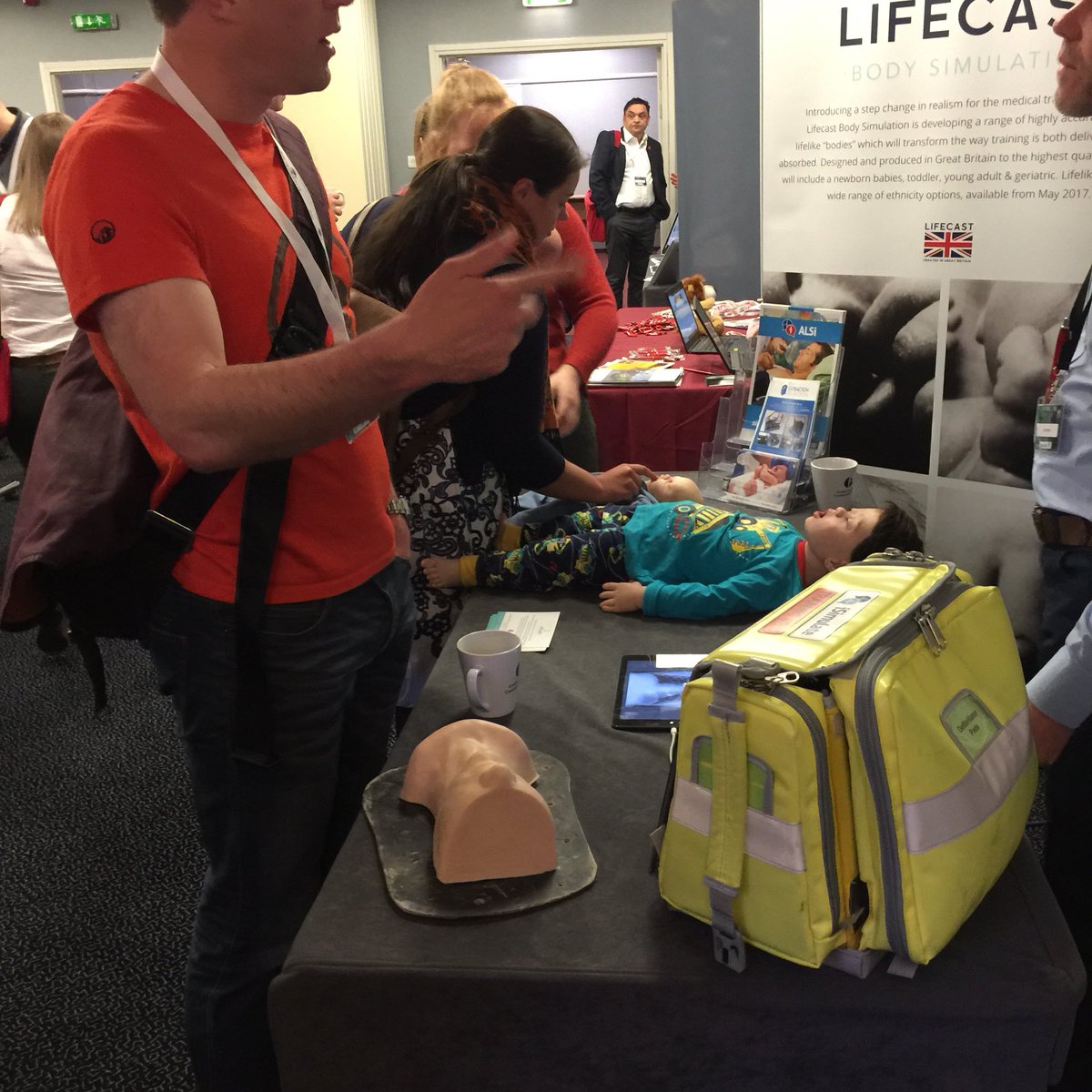IsimulateUk's tweet photo. Incredible few days at #retrieval2018 with @IsimulateUk team showcasing the #REALITi tools to HEMs and Critical Care https://t.co/wbbOKCJN8a