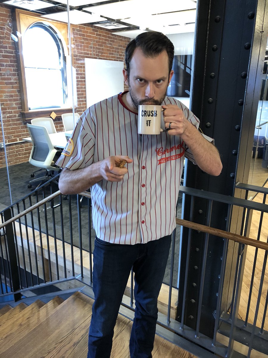 Crush it today, you amazing people... from our head of sales and marketing, and <a href="/ZillowGroup/">Zillow Group</a> veteran Dre Madsen #winningisfun #crushit <a href="/GAustinAllison/">Austin Allison</a> <a href="/dotloop/">dotloop</a>DJ #StartupCincy @dotloop <a href="/LoopProfessor/">Hunter Morgan</a>