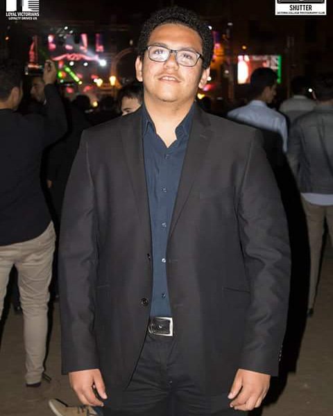 MahmoudHeba23's tweet image. -
"وتمـضـي ألآأيـآآم وتـأآخـذذ مععـهآأ أآششيـيآء كنـناآأ نظــن أآنـناآ لآ نسـستطـييع أآلـعـييش بدوننـهآأآ 💔😔✋))؛!!

#VCGC17