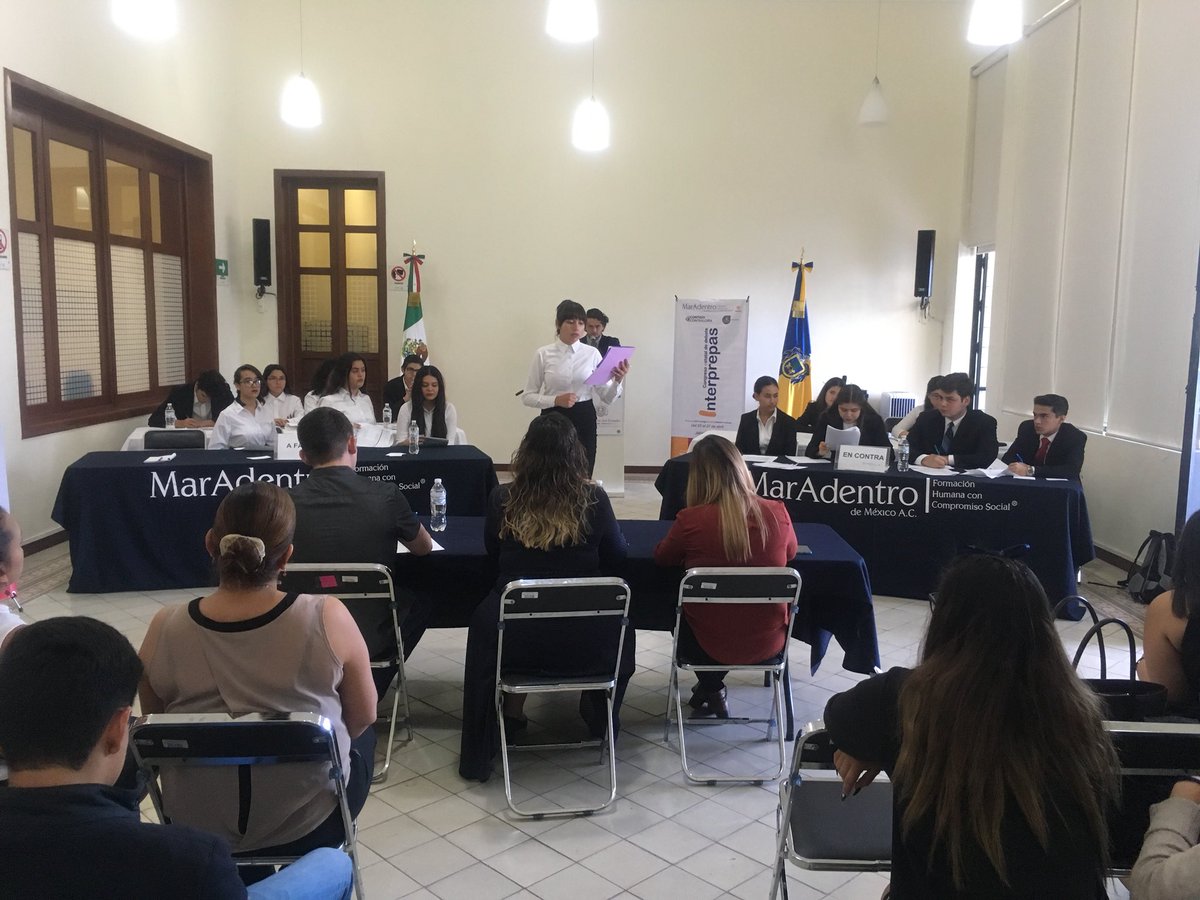 MarAdentroAC's tweet photo. Inicia la primer semifinal del Congreso Estatal de Debate Interprepas 2018

#DebatirEsTrascender 
#ContigoContraloria 
#Interprepas2018 https://t.co/rpVU82ngY1