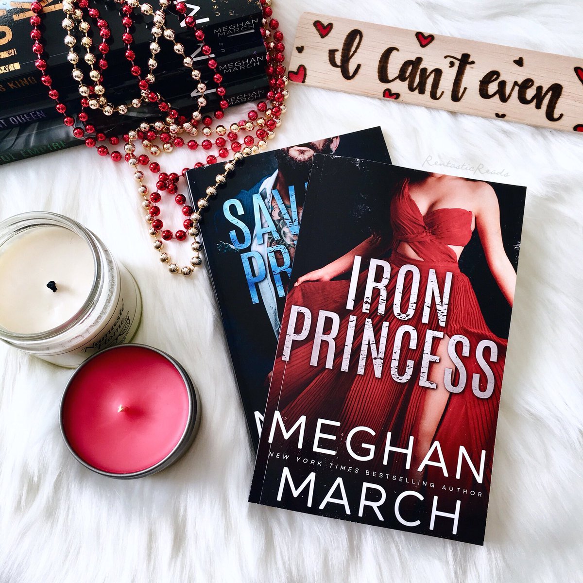 RentasticReads's tweet image. • REVIEW •
#IronPrincess (Savage Trilogy, #2) by @Meghan_March
✒️ bit.ly/2JylNtZ
👉🏼 amzn.to/2E2KMWY

#MustRead #5Stars #SavageTrilogy #AntiHero #AntiHeroCollection #MeghanMarch