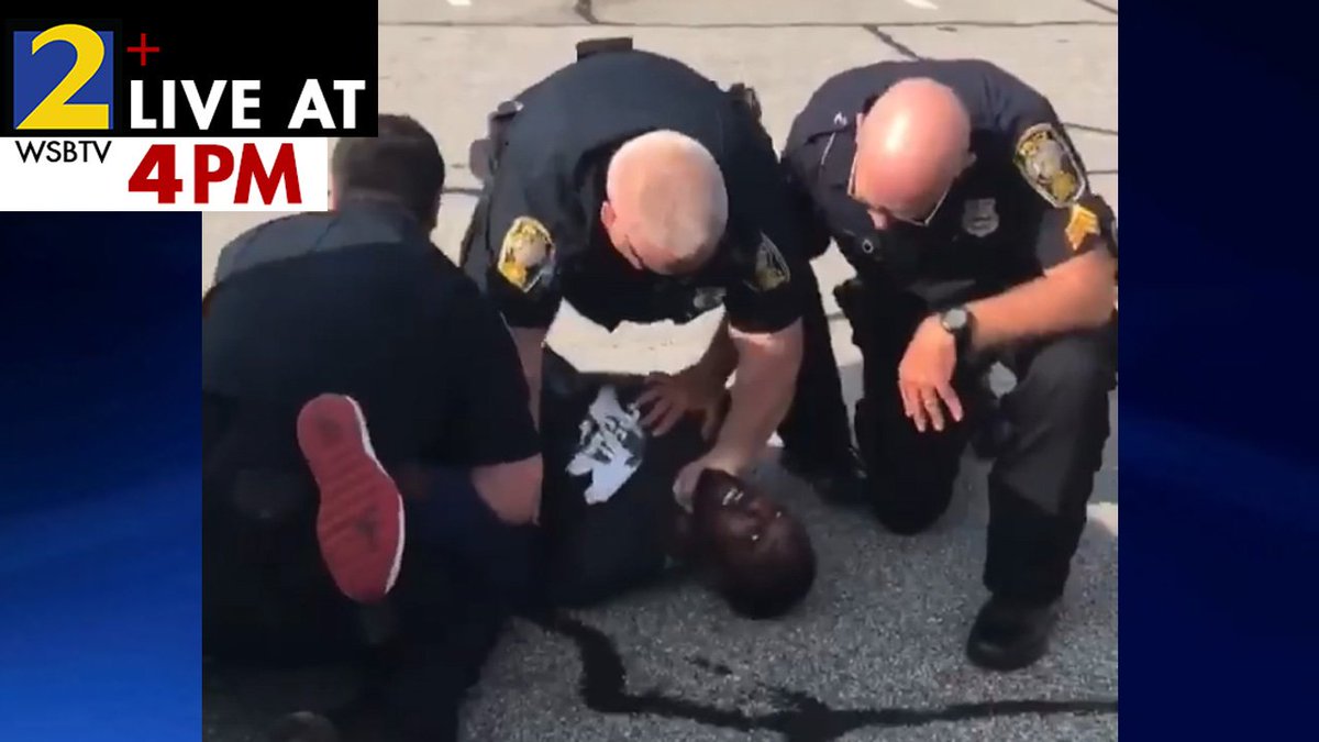 Wsb Tv On Twitter Former Nfl Player On Arrest In Henry