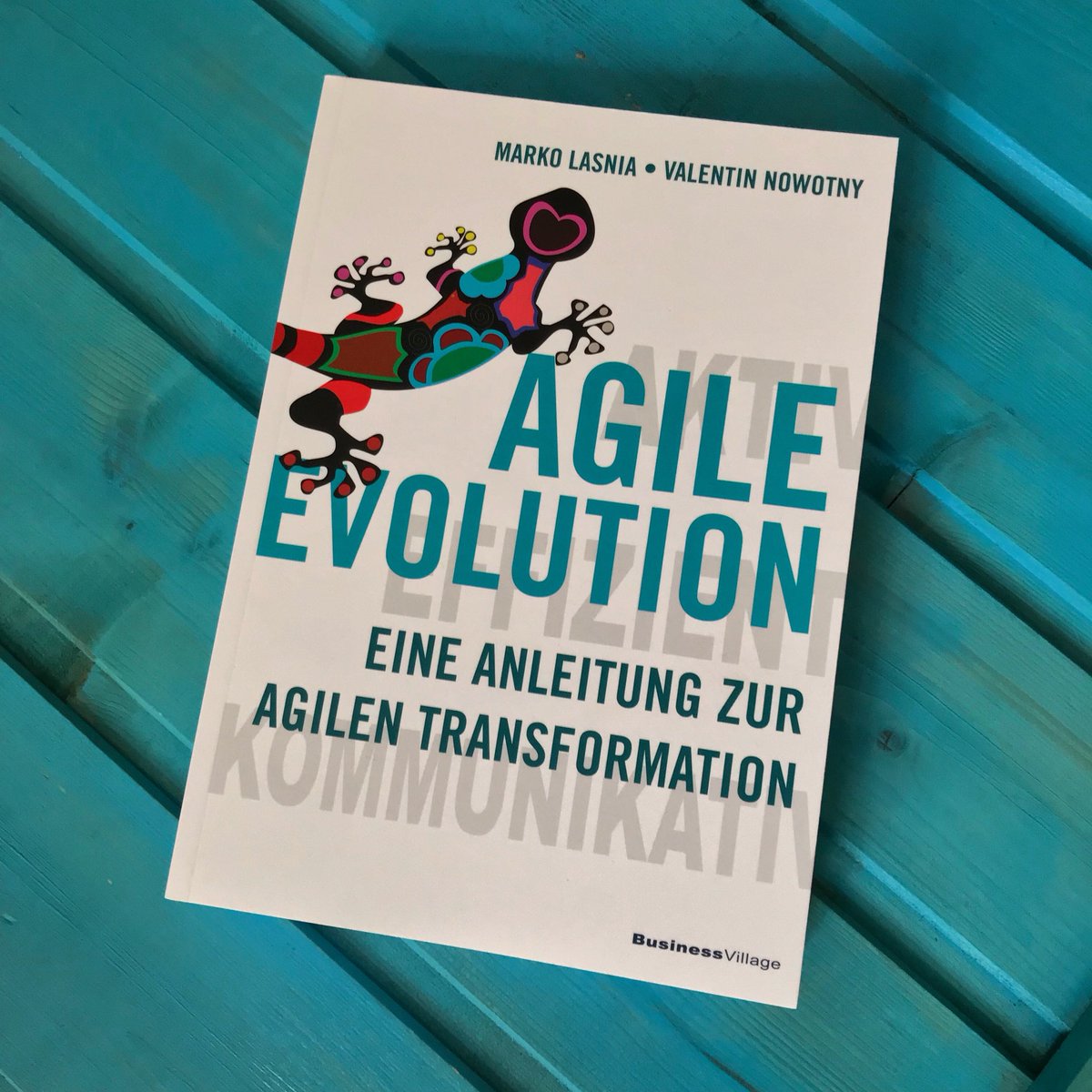 valnowy's tweet image. Das Buch „Agile Evolution: Eine Anleitung zur agilen Transformation“ ist wunderschön und ich bin glücklich, dass wir es gemacht gaben! Viel Spaß beim Lesen!!! 😊😊😊

Jetzt lieferbar ...

businessvillage.de/AGILE-EVOLUTIO…

#AgileEvolution #DieScruMaStory #Agile #Scrum #Kanban