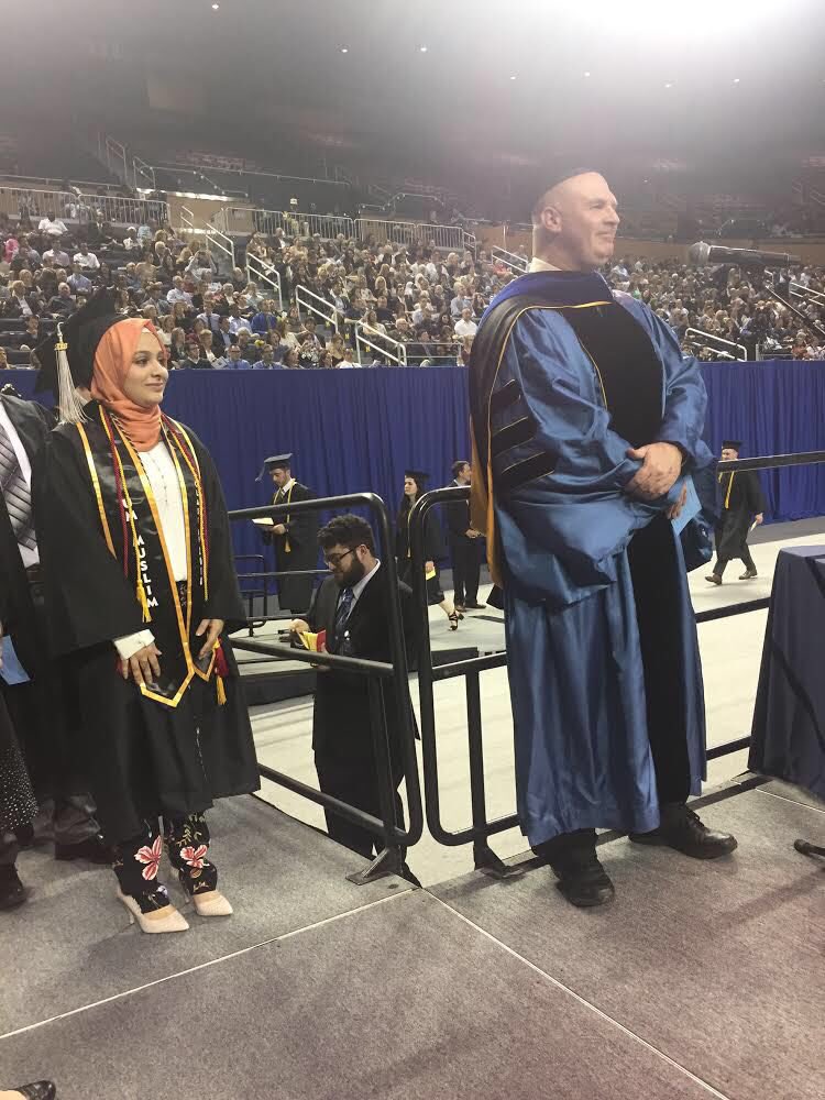 fabughoush's tweet photo. Congratulations to my Sister Nour #UMPSychGrad18 we love you โค๏ธโค๏ธโค๏ธโค๏ธ https://t.co/yzuzTQE0qa