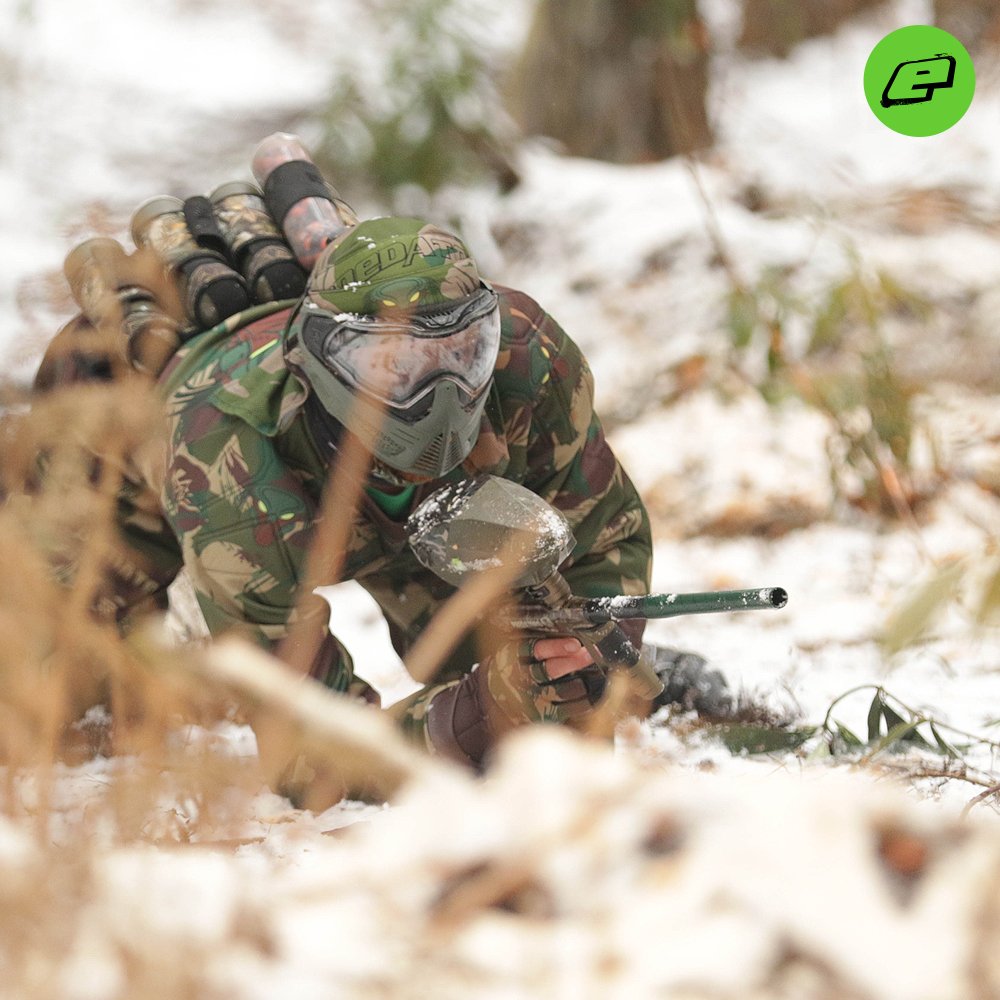Planeteclipse's tweet photo. That feeling... when your marker can handle the weather conditions but you wished you'd packed the snow camo.
π· Courtesy: UK Woodland Masters
#planeteclipse #gtek #gtek160r #camo #snowcamo #snow #gammacore #ukpredators #paintball #feelgoodfriday #fridayfeeling https://t.co/IfXv3r932a