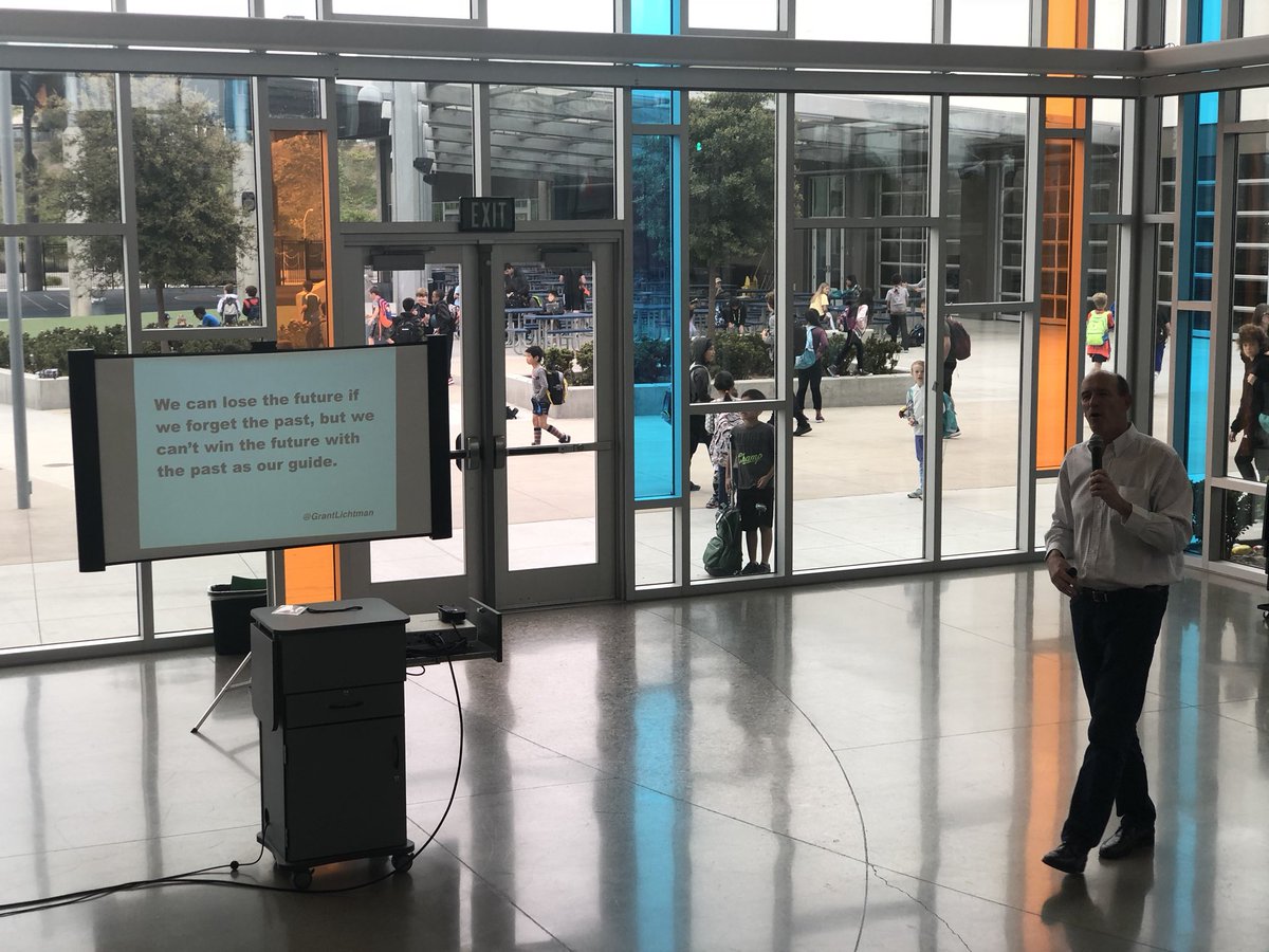 MisterCMaine's tweet photo. “We can lose the future if we forget the past, but we can’t win the future with the past as our guide.” @GrantLichtman weaving a narrative to launch @FutureNOWedu! #PowerOfStory #FutureNOWedu #D39C #TeamPUSD https://t.co/0tKKdICnHE