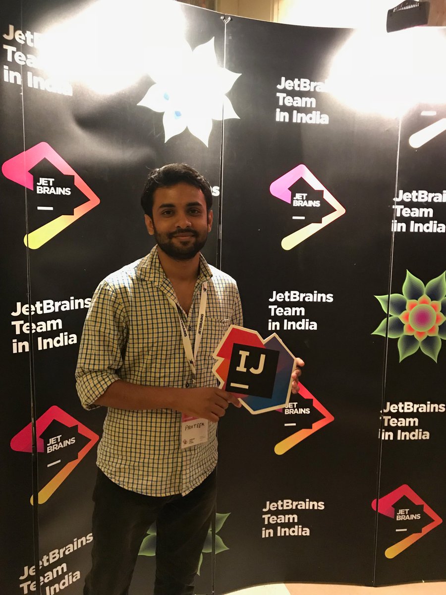 r0yprateek's tweet image. Making IntelliJent Gains at JetBrains event. #JetBrains_India #jetbrains #intellij #Kotlin