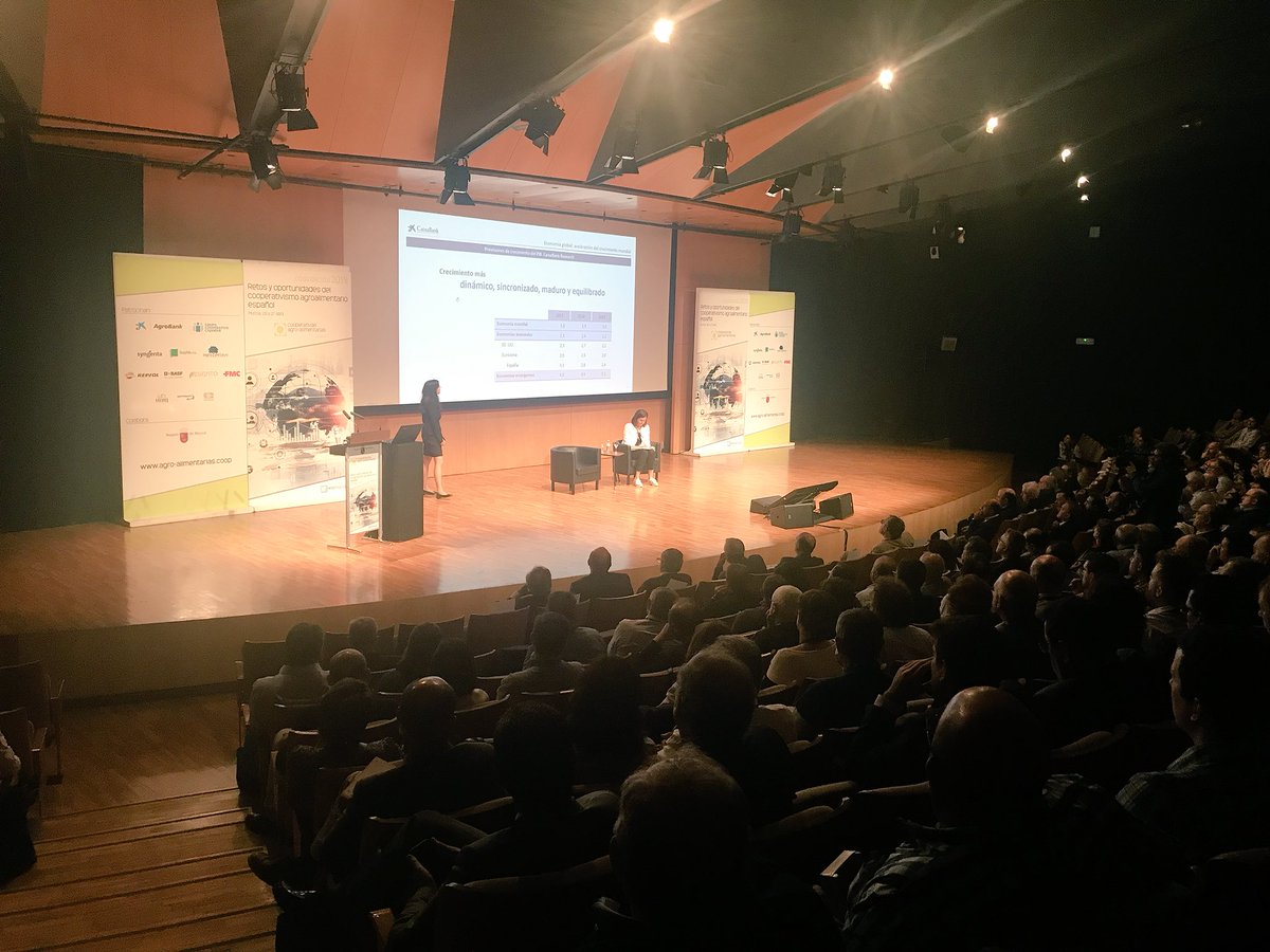 CoopsAgroES's tweet photo. Muchas gracias a todos los colaboradores de la convención #RetosCoops @caixabank @Cajamar @Repsol @sigfito @Rpastormatut @SyngentaES @Pelayo_Seguros @BASF_AgroES @GrupoUniq @agroseguro_es #BayWa.re #certifood #FMC https://t.co/vQEjUHBvlp