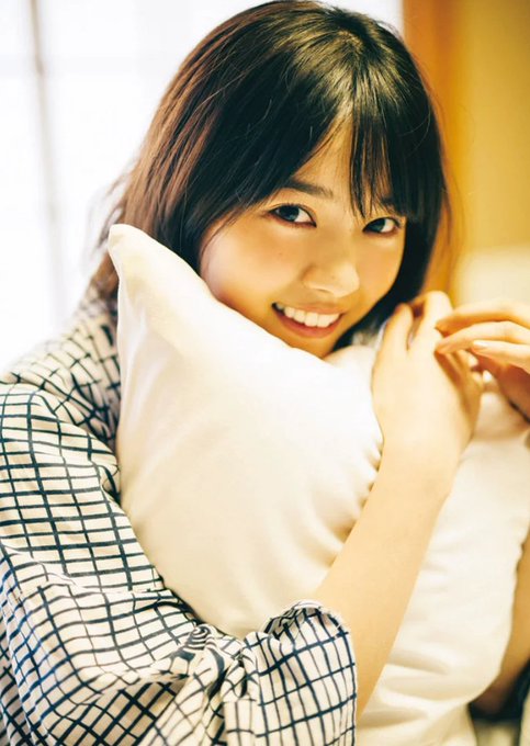 乃木坂46 西野七瀬 写真集着用 ランジェリー