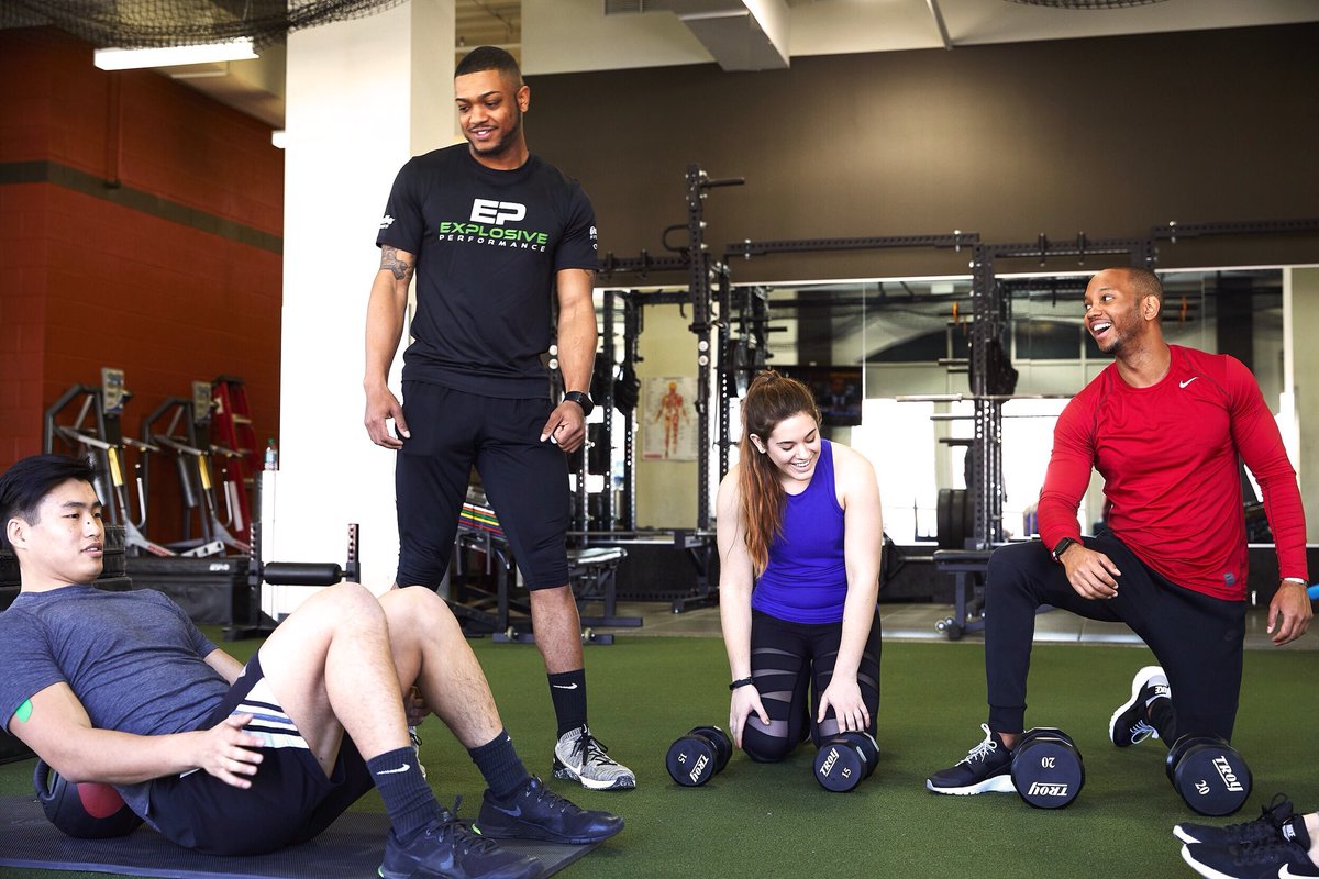 sportandhealth's tweet image. Lift up yourself. Lift up your team. #SquadGoals #ExplosivePerformance