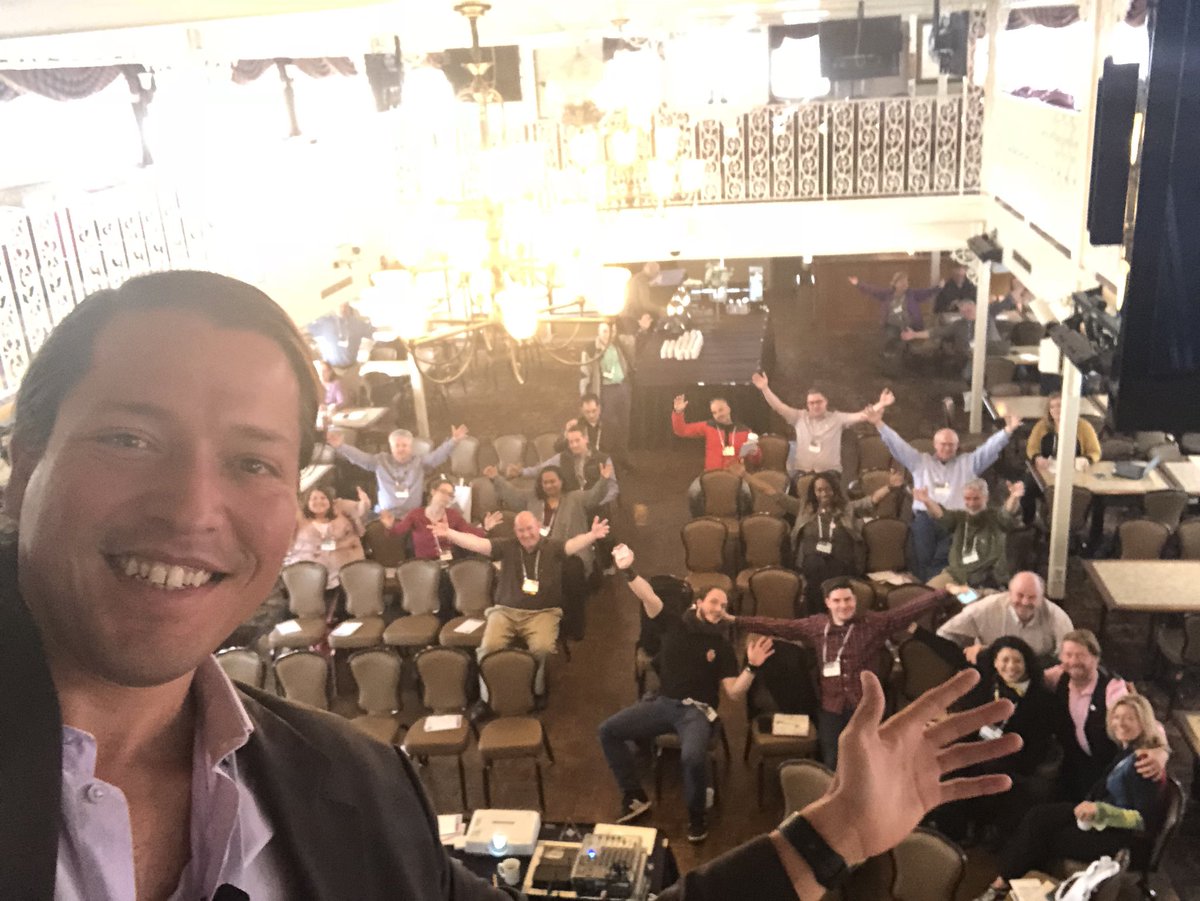andras_io's tweet photo. It’s #FridayHug time here at #HOAPitt at @Heart_Of_Agile Conference. https://t.co/VbQE5lFfrR