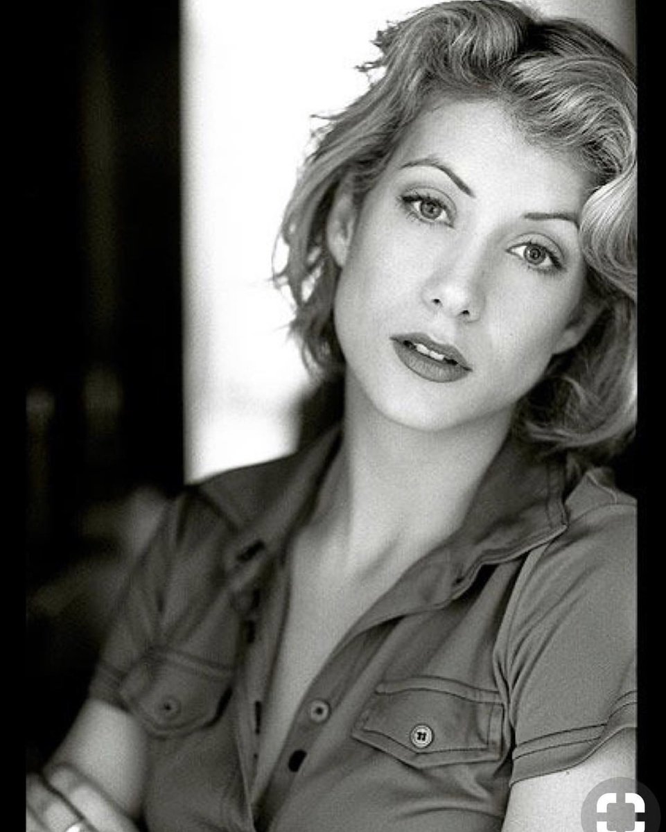 Catherine Deneuve Kate Walsh Look Alike 13 reasons why! Short hair