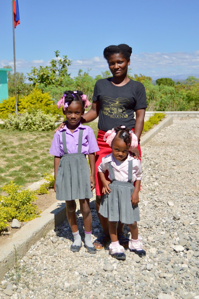 one17intl's tweet photo. Prayer has an incredible impact on the lives of our students, staff, volunteers, and donors. Join us in praying for our students’ family members, surrounding community members, and the godly impact our students can have with their families and communities! #weprayfirst https://t.co/TUeGyUBPfp