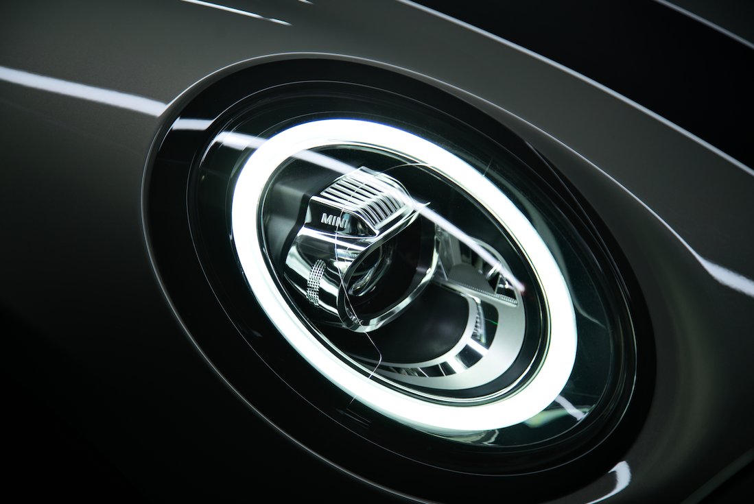 LED Matrix headlights taking light beyond illumination. Explore the new #MINI Hatch range. mini.co.uk/5doorhatch