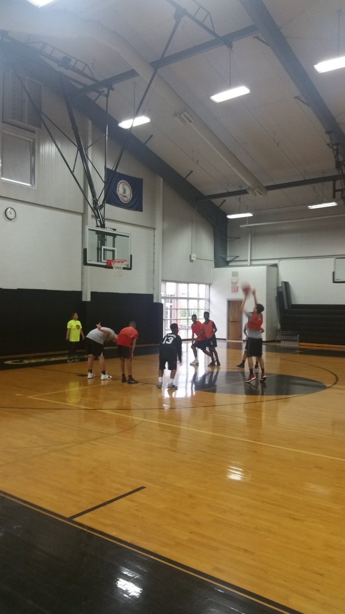 MPCSCentral's tweet image. MPCS students participate in Hoops for Heart! #springintersession @MPCSVA