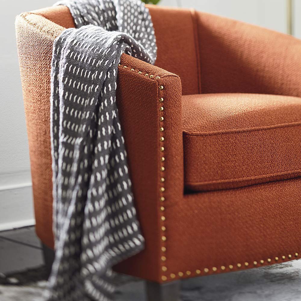 TulsaBassett's tweet photo. This weekend is a great time to stop by the store!! We are 25% off store wide, 30% off accent chairs AND offering 36 month financing!! Don’t pass up on these great deals! 
#sale #furniture #design #custom #accentchairs https://t.co/7HIiBSGYxq