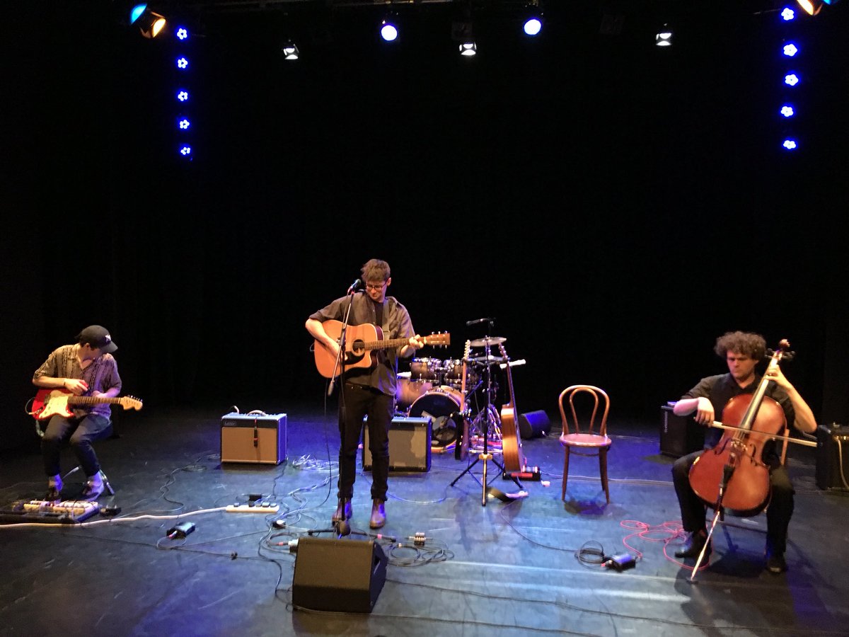 MPMmgmt's tweet photo. Sound checking @OllyParkerMusic for @jamieyostmusic #eplaunch #jy #aurora @BBCIntroDevon #bbcintro #music #gig #soldout @nickyhiggins18 https://t.co/IeSJG4q36i