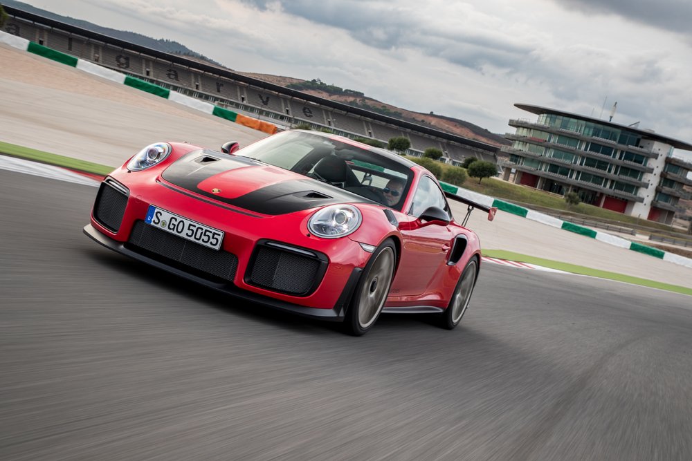 AIAPortimao's tweet image. Who says perfection isn't real? 😍😍

Presenting the most powerfull porsche 911 ever built, 
Porsche 911 GT2 RS!

#AIA #Porsche911GT2RS #testthelimits