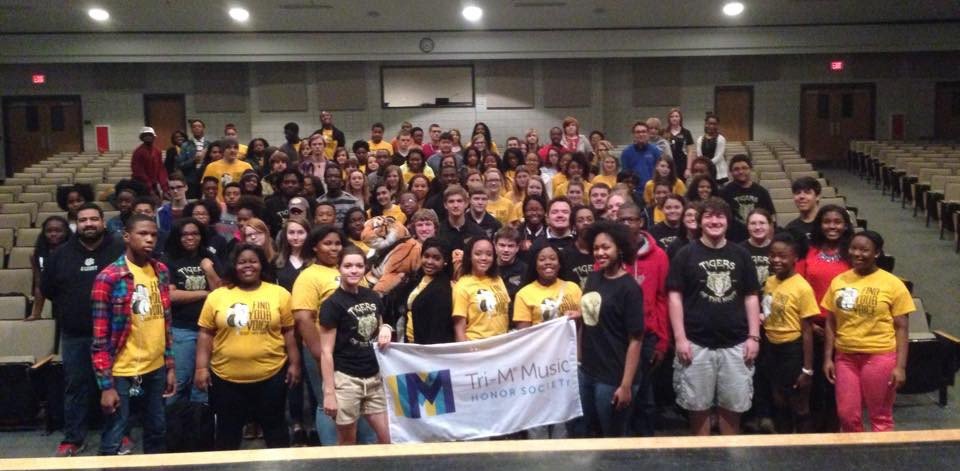 NAfME's tweet image. Apply today for the Tri-M Chapter of the Year Scholarship! The deadline for applications is May 4th. Learn more: ow.ly/1AaS30jeIiS Special thanks to this year's Presenting Sponsor, @SimplySheets!