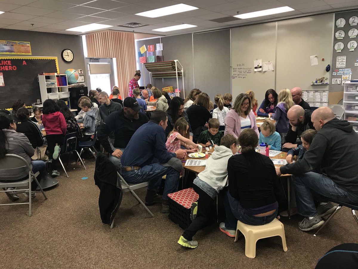 MrsWalkerCSE's tweet photo. Thank you to all the parents, grandparents or special friends that came to K.I.T. today! You truly are a huge part of your student’s success! I loved seeing them learn with you! @CSEROCORI #csestrong https://t.co/X0QAiwmzqe