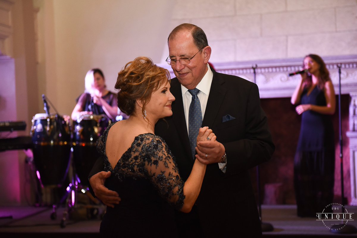 ALVentoent's tweet photo. Capturing these moments makes all the hard work worth while.
.
.
.
.
.
.
#alventoentertainment #alventoevents #miamievents #miamientertainment #socialsoundband #miamieventplanner #lifetime #memory #Miami #production #livemusic #classic #walts #smallbusiness #events https://t.co/QMq3y5PIEM
