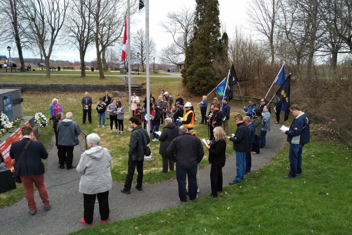 Another picture of the ceremony at Lamoureux Park https://t.co/j0w7yyt6sE
