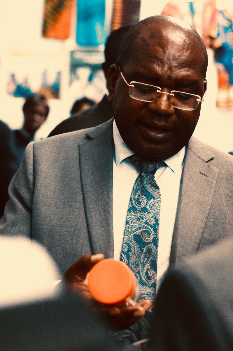 KitYamoyo's tweet photo. During the Nutrition Summit, Minister of Health, Dr Chitalu Chilufya visited our stand and is very pleased with Pharmanova’s ‘Kit-Yamoyo’. #BeSmart #Beprepared #Beatdiarrhoea https://t.co/O1bHgrwaRH