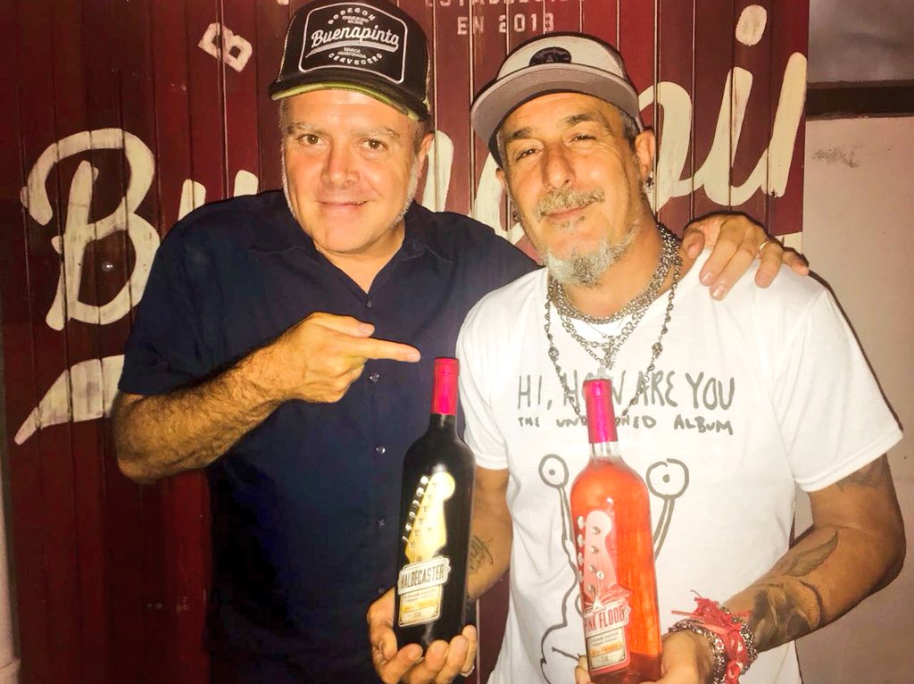 monokpg's tweet photo. Aunque no los pruebe, te felicito! Deben ser riquísimos! @JuanchiBaleiron #Malbecaster #PinkFlood #eseamigodevineizi #beberconmoderación #sitomásnomanejás https://t.co/SsxS90qkSk