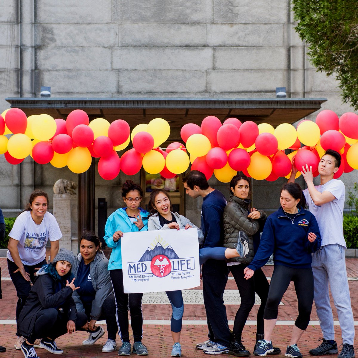 MEDLIFEmovement's tweet photo. We are so proud of our #ChapterOfTheWeek for raising over 300 dollars in the 5K Marathon.
This money will be donated to the MEDLIFE MEDCenter in Lima, Perú, which will benefit more than 15 communities.
Thank you MEDLIFE at UC Berkeley! 💫
#MEDLIFEmovement https://t.co/dK0eeUor3B