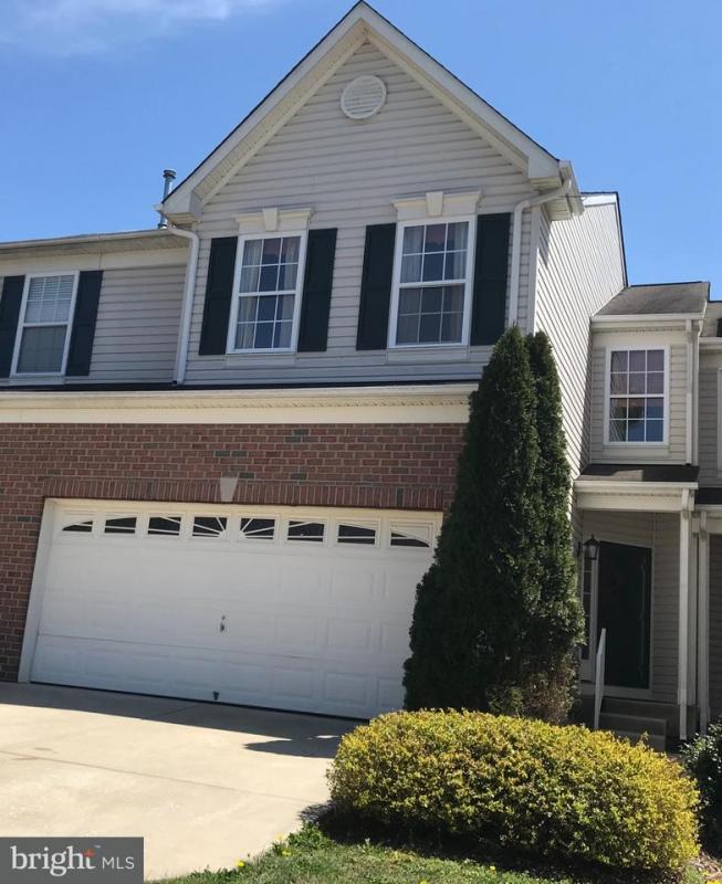 SuzanneHinder's tweet photo. Do you know someone looking for a great #property in #Belcamp?   #realestate https://t.co/sWzG49dQkd https://t.co/fsMt0GurF9