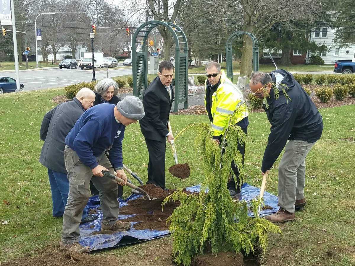 Celebrating Arbor Day by planting a tree with the Central New York Conservancy. 
I'd like to thank CNYC's Peter Falzarine, Virgina Kelly, Mike Mahanna &amp; our own Dave Short for coordinating today's events and for all that they do to better our City's Parks.