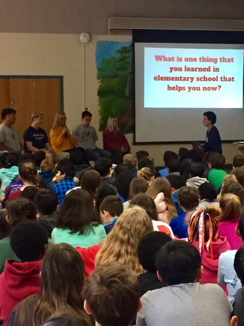 Chantilly_HS's tweet photo. Seniors meeting with the 5th and 6th grade classes at Poplar Tree Elementary #chantillypride #chantillycollegeday https://t.co/xFvsjoW14l